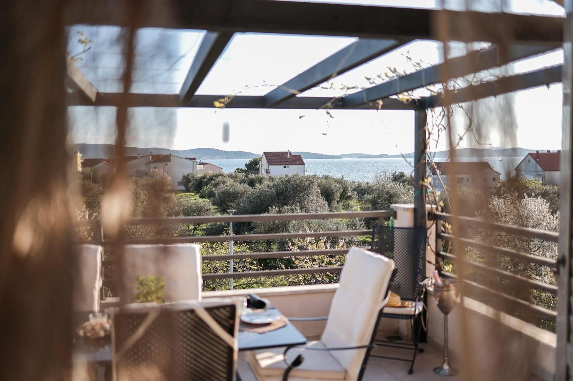 Villa Olive Garden Sukošan 外观 照片